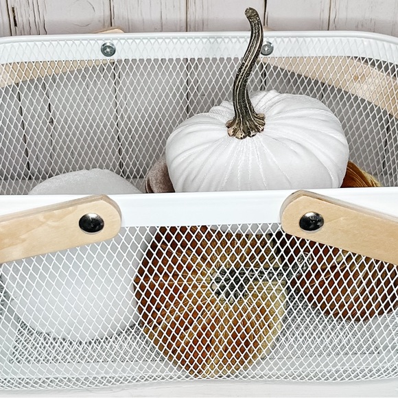 The Better Farm Basket - Picture 2 of 3